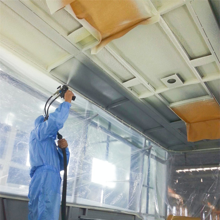 KTV墻體隔音聚氨酯噴涂機施工-濟南京華邦威