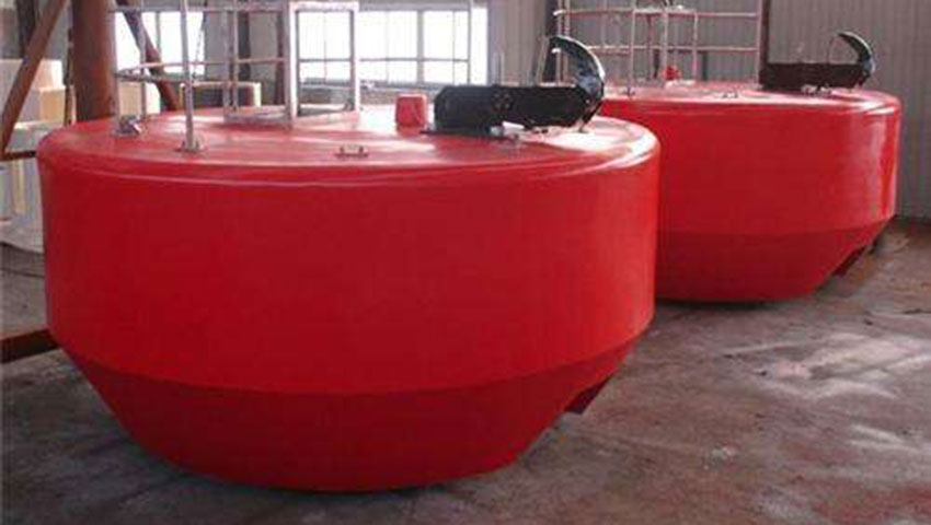 海上浮標聚脲噴涂設備-京華邦威